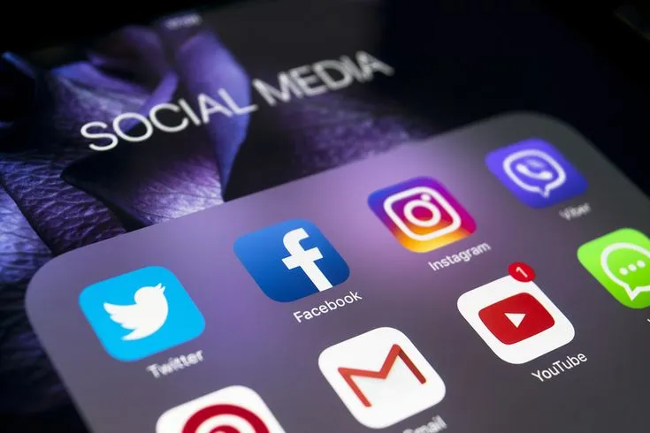 اشهر برامج التواصل الاجتماعي في السعودية اشهر برامج التواصل الاجتماعي في السعودية